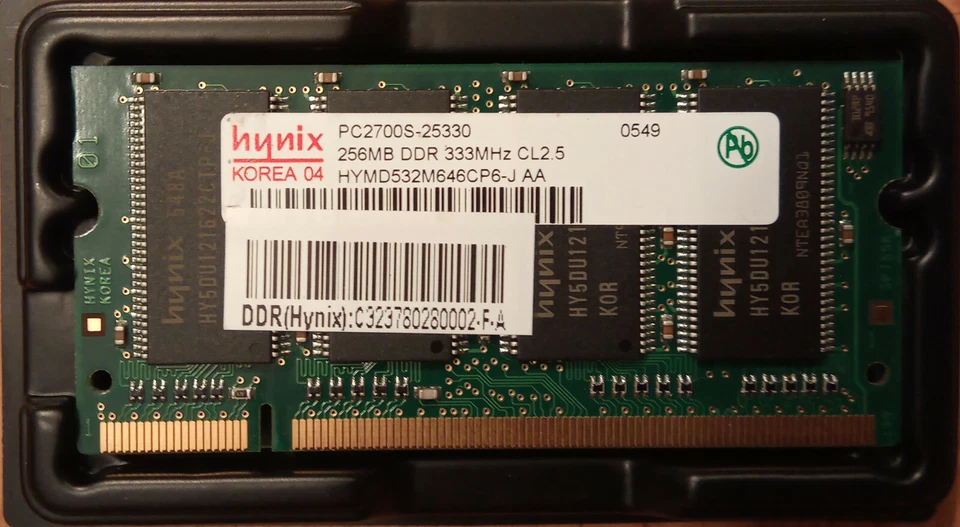 Hynix PC2700S 256 MB SO-DIMM 333 MHz DDR Memory (HYMD532M646CP6-J) - Image 1 of 1