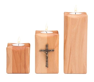 Única urna conmemorativa de recuerdo de vela hecha a mano de madera de haya, monumento moderno  Foto 1 de 2