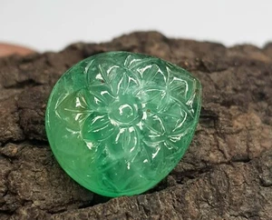 13.49 Ct Natural Emerald Zambian Rich Green Pear Shape Carving Gemstone - Picture 1 of 5