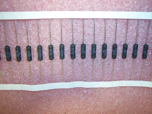 QTY (50) 3 Ohm 3W 1% PRECISION POWER WIREWOUND RESISTORS RS2B-3-1% VISHAY ROHS - Picture 1 of 4