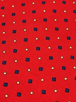 Corbata Teo Grimaldi Milano Roja Seda Cuadrados Amarillos y Azules Patrón Geométrico Italia Foto 1 de 4