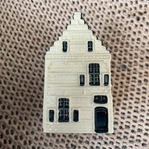KLM 82 Bols Delft House - Picture 1 of 7