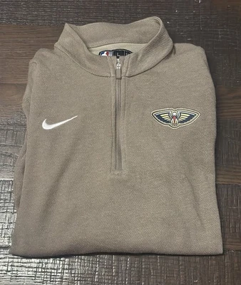 女式新奥尔良鹈鹕耐克米色正品性能四分之一拉链 - L — 第 1/4 张图片