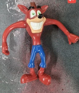 Modellino Hardees Crash Bandicoot Bendy 2001 vintage - Foto 1 di 3
