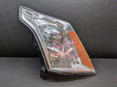 SOMENTE PEÇAS 2010-2014 CADILLAC SRX FAROL DIREITO XENÔNIO AFS PASSAGEIRO 22853878 - Imagem 1 de 4