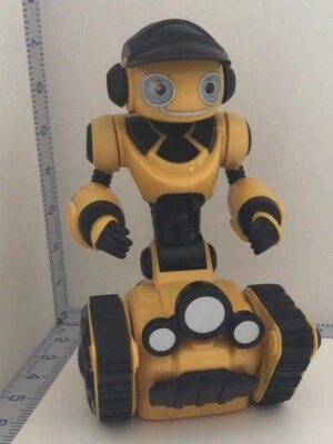 WowWee Roborover Robot 2008 No remote Tested - Image 1 of 4
