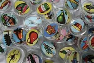 CHIPS Authentic Mexican Loteria Bingo Board Game HARD Plastic 1" Cards 54 Count - Picture 1 of 2