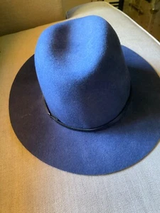 Janessa Leone Gabrielle Bolero Hat Black Wool Felt with Leather Band Size Small - Picture 1 of 7
