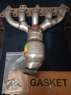 PaceSetter Direct Fit Manifold Catalytic Converter 756502 Volvo S60/V70 2.5L NEW - Image 1 of 4