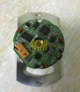 1 Stück gebrauchter YASKAWA Drehgeber UTSIH-B17CK UTSIHB17CK geprüft - Bild 1 von 1