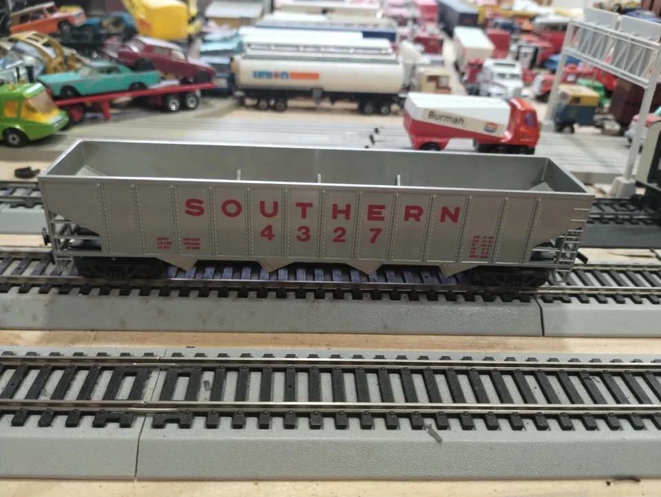 Model Power 9074 Train Southern 4327 Gray 7" Hopper Car Vintage NOS Original Box - Image 1 of 4
