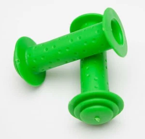 Par de empuñaduras de manillar de bicicleta/bicicleta estilo hongo para niños de 105 mm - verdes - Imagen 1 de 2