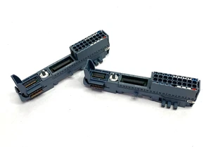 Siemens 6ES7193-6BP00-0BA0 SIMATIC ET 200SP BaseUnit BU15-P16+A0+2B, BU LOT 2 - Picture 1 of 4