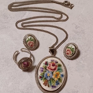 Set orecchini/collana e clip vintage punto ago petit fiore floreale pendente - Foto 1 di 10