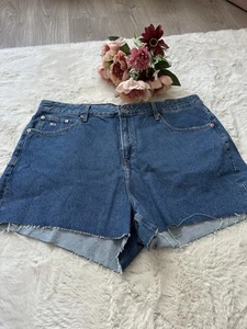 Tommy Hilfiger Jeans kurze Jeans Mom Denim Short Gr W36 - Bild 1 von 6