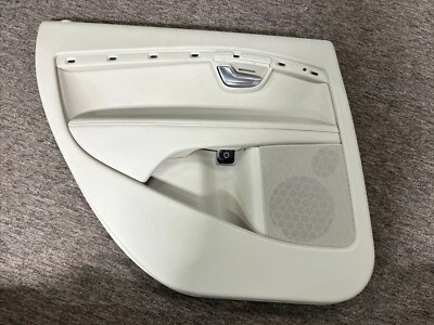 Panel de moldura de puerta trasera izquierda beige Volvo Xc70 2015-2016  Foto 1 de 4