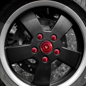 Tapa de orificio de rueda para Piaggio Vespa GTS Sprint Primavera LX LXV 125 250 300 - Imagen 1 de 12