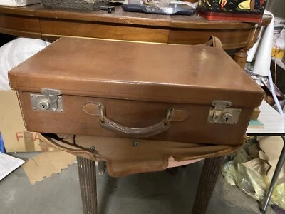 Ancienne Valisette De Toilette Marron Cuir ? Nécessaire Voyage Vintage  - Photo 1/4