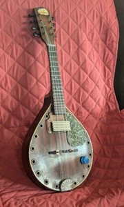 VINTAGE REGAL BLUE COMET MANDOLIN / PSYCO-BILLIE MODS / CHECK IT OUT - Picture 1 of 12