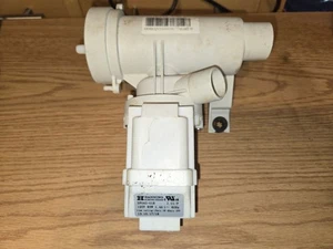 Washer Drain Pump Assembly DP040-018 - Picture 1 of 4
