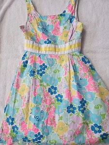 Lilly Pulitzer Girls Pastel Floral Dress Size 10 Preowned - Picture 1 of 6