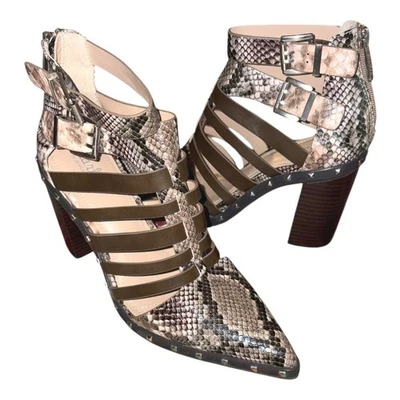 Botín Charles David Diesel Tacones Enjaulados Tachonados Nuevo Sin Etiquetas Talla 7.5 Cuero Vegano Foto 1 de 4