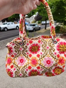 Vera Bradley Folkloric Pink and Orange Flowers Purse VB1 - Picture 1 of 9