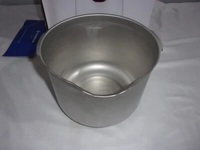 Carepod One 31S Stainless Steel Ultrasonic Cool Mist Humidifier Pot Insert - Image 1 of 4