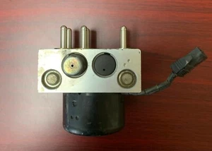 97 98 99 00 01 02 Toyota Tacoma ABS Pump Anti Lock Brake 44500-04010-C  - Picture 1 of 4