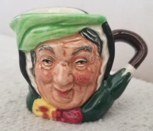 Mini Royal Doulton Sairey ( Lady ) Gamp -Toby Mug #5 Made In England 2 1/8" Tall - Picture 1 of 8