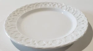 Pier 1 Basket Relief Ceramica Quadrifoglio Italy Chop Plate Round Platter 12-1/8 - Picture 1 of 7