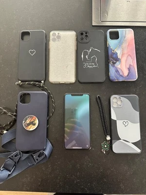 Apple iPhone 11 Pro Max - 256GB - Nachtgrün (O2) A2218 (CDMA + GSM) - Bild 1 von 4