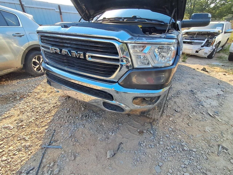 Parachoques antiniebla de esquina/estacionamiento montado para Fiat 500 2598064 12-23 Foto 1 de 1