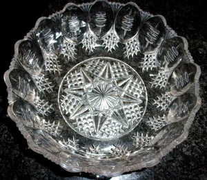 VETRO FRUTTA/INSALATIERA VINTAGE - VETRO SPESSO PESANTE - CIRCA 8,25" - Foto 1 di 5