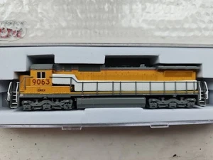 ATLAS N SCALE MASTER GOLD DASH8-40C LOCOMOTIVE ESU SOUND DCC CREX 40004209 9063 - Picture 1 of 2