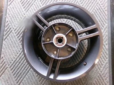 Llanta trasera Can-Am Spyder RS-S SE5 2013 15x7 Foto 1 de 2