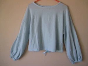Women's Size Medium Sky Blue Pullover Crew Neck Mesh Knit Long Sleeve Sweater - Picture 1 of 11