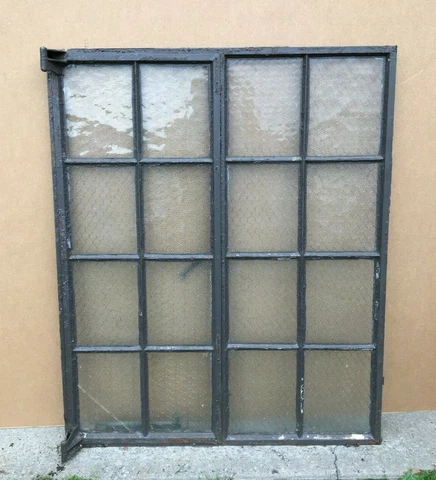 Industrial Shop Chicken Wire Privacy Glass 16 Lite Steel 39x48 Window 1328-21B Cover