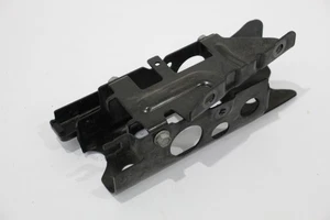 VW Passat CC 3C B7 2.0TDi Diesel Fuel Pump Housing Bracket 5N0906129B - Picture 1 of 13