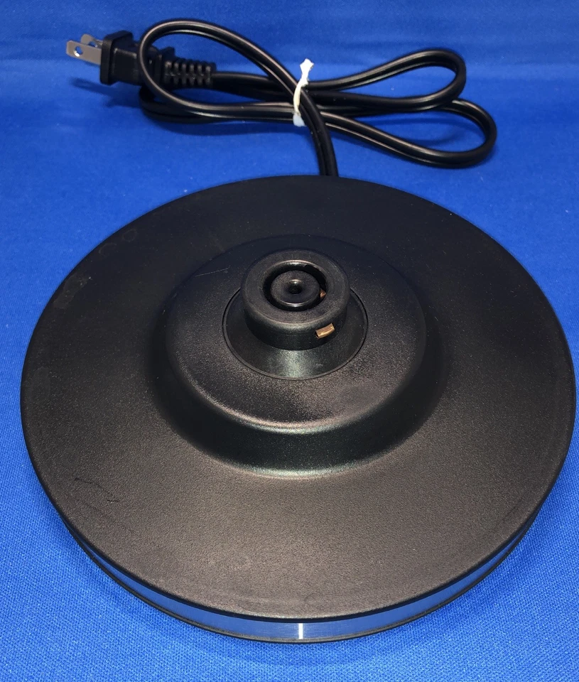 Base de hervidor de agua eléctrico digital Aroma Professional solo modelo No. AWK-1810SD Foto 1 de 4