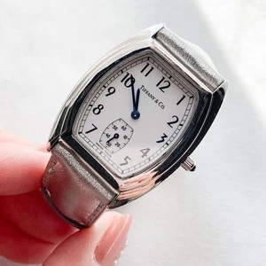 reloj de pulsera Tiffany Classic Tonneau Smoseco Small Seconds para mujer de ... - Imagen 1 de 4