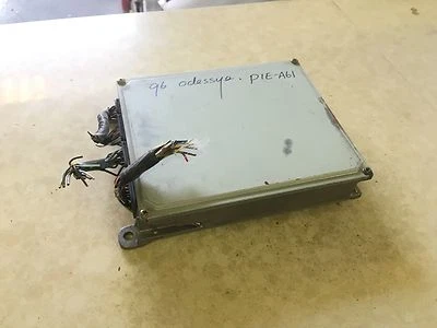 1996 HONDA ODYSSEY OEM ENGINE COMPUTER BOX 37820-P1E-A61 - Image 1 of 3
