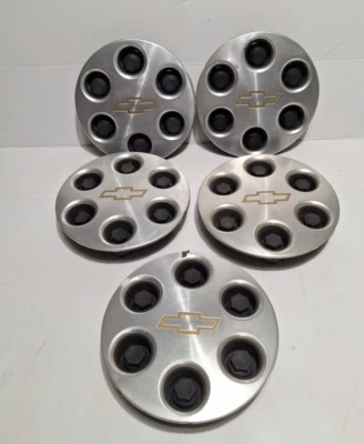 Tapacubos centrales de rueda Chevrolet Suburban Tahoe Avalanche GM 16" 15004143 JUEGO DE 5 Foto 1 de 4