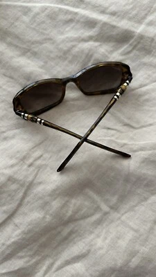 Gafas de sol cuadradas de bambú Gucci - marrón Foto 1 de 4