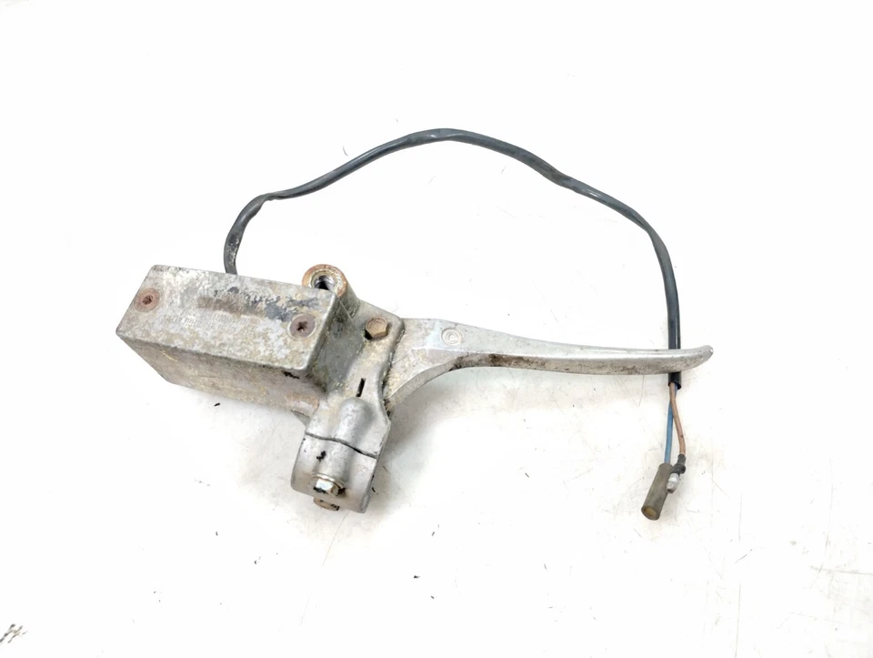 Kawasaki KZ1000 P KZ1000-P Police 1988 cilindro maestro de freno delantero Foto 1 de 4