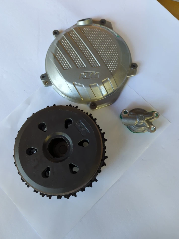 Conjunto de embrague KTM 350 SX-F 2018, cubierta de embrague lateral, cilindro de bálsamo - OEM Foto 1 de 4