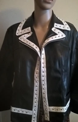 DONNA GIACCA ECOPELLE marca FIORELLA RUBINO NERO - NUOVA - TG 39 - Immagine 1 di 4