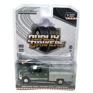Greenlight Dually Drivers 2018 Ram 3500 Laramie with Ladder Rack 1:64 Diecast - Bild 1 von 3