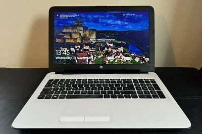 HP 15-AY073NS - INTEL i3@2.00GHz - 250GB SSD - 12GB RAM - WINDOWS 10 - Image 1 of 4