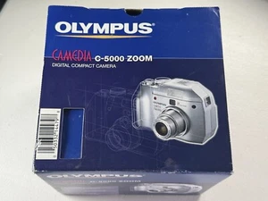 Olympus Camedia C-5000 Digital Camera Zoom Boxed - Picture 1 of 10